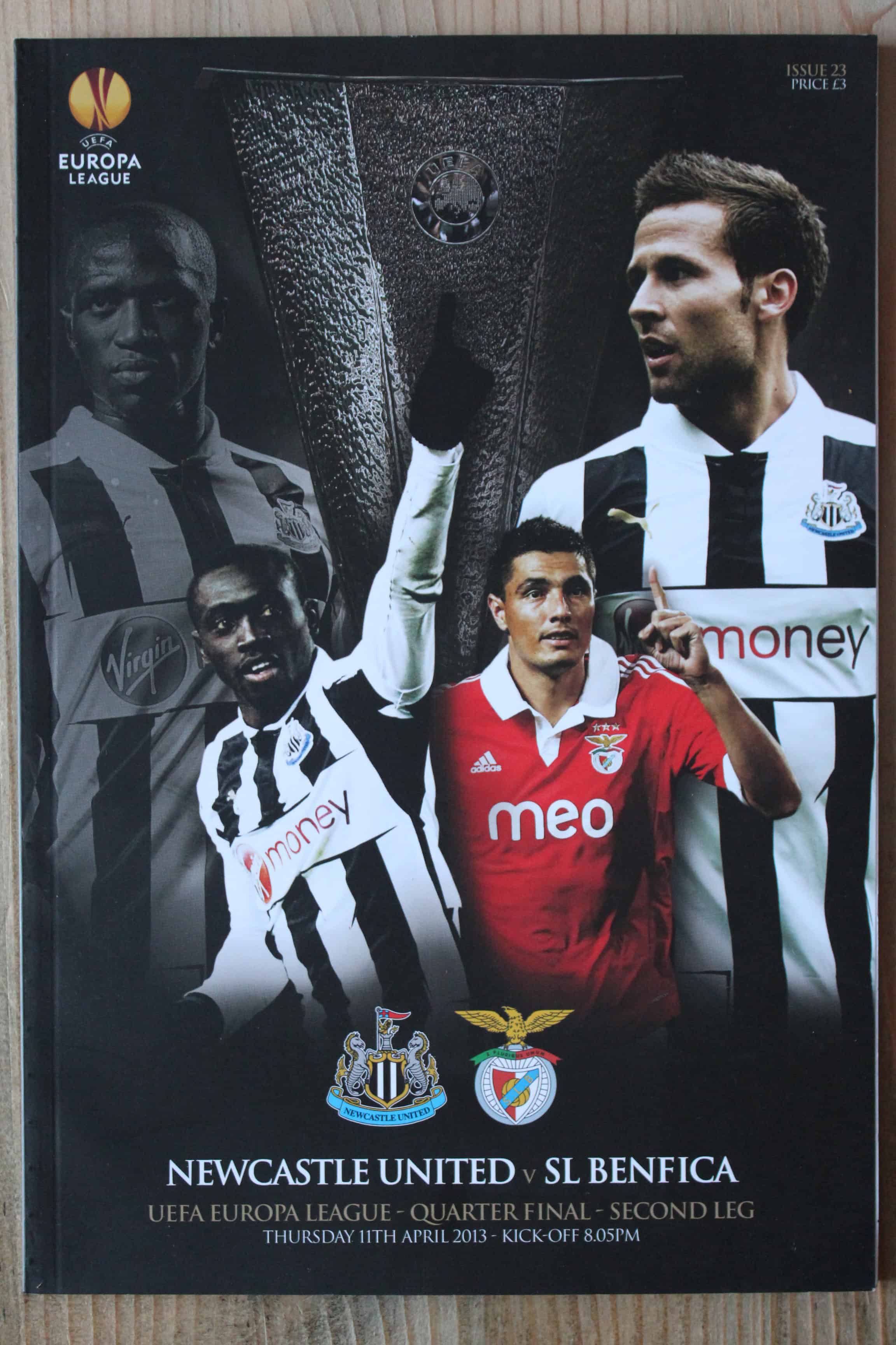 Newcastle United FC v SL Benfica