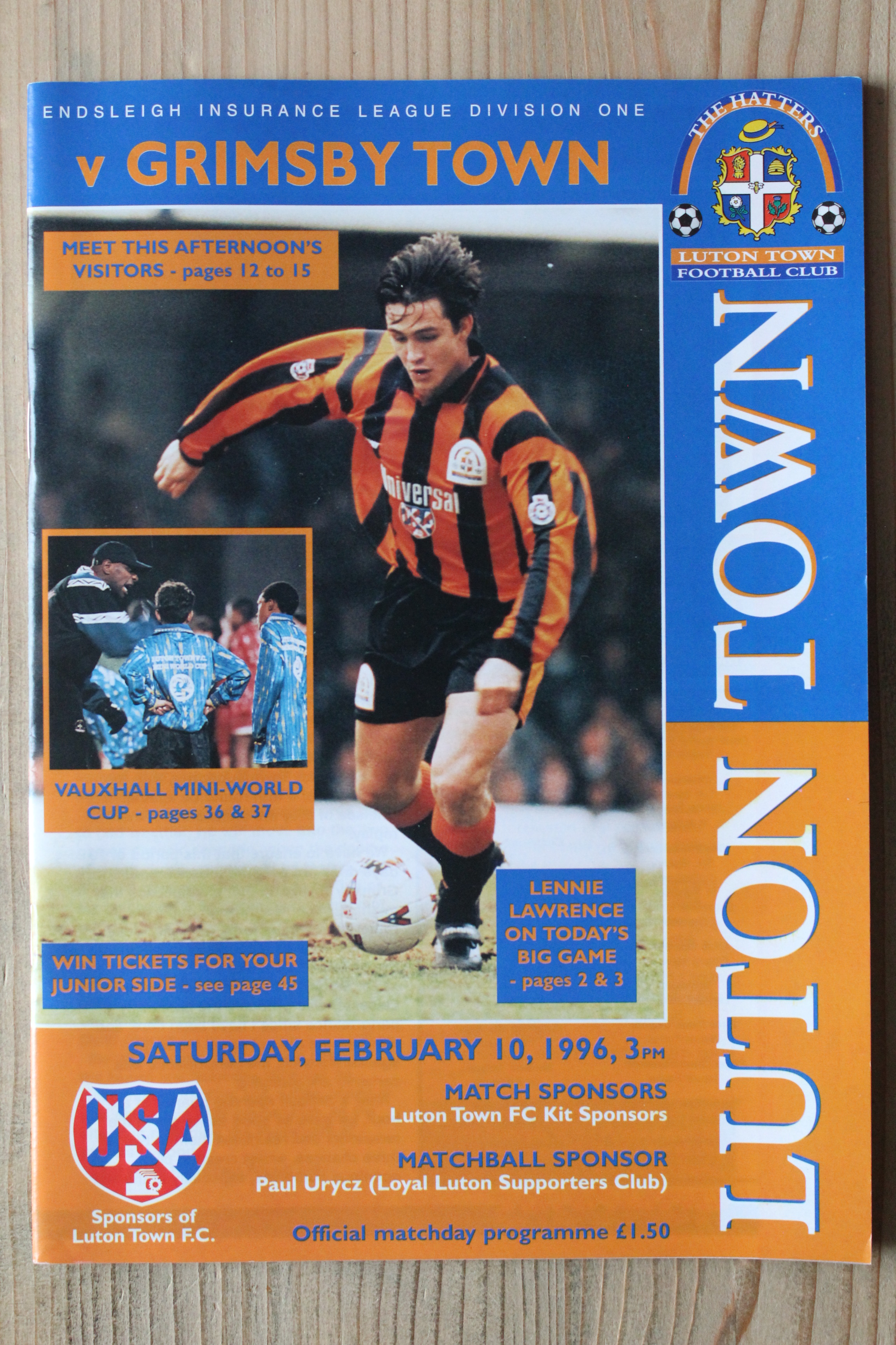 Luton Town FC v Grimsby Town FC