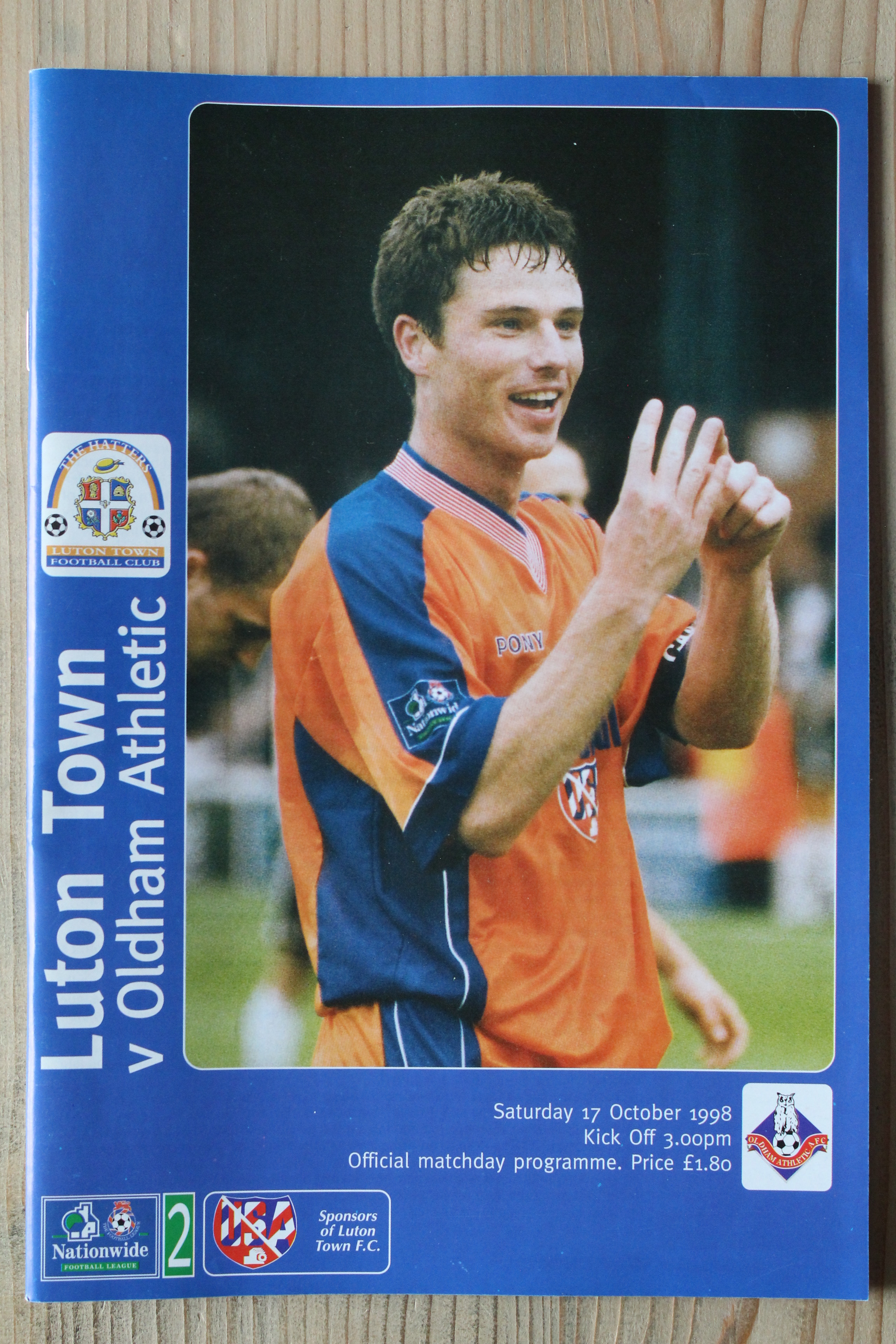 Luton Town FC v Oldham Athletic FC