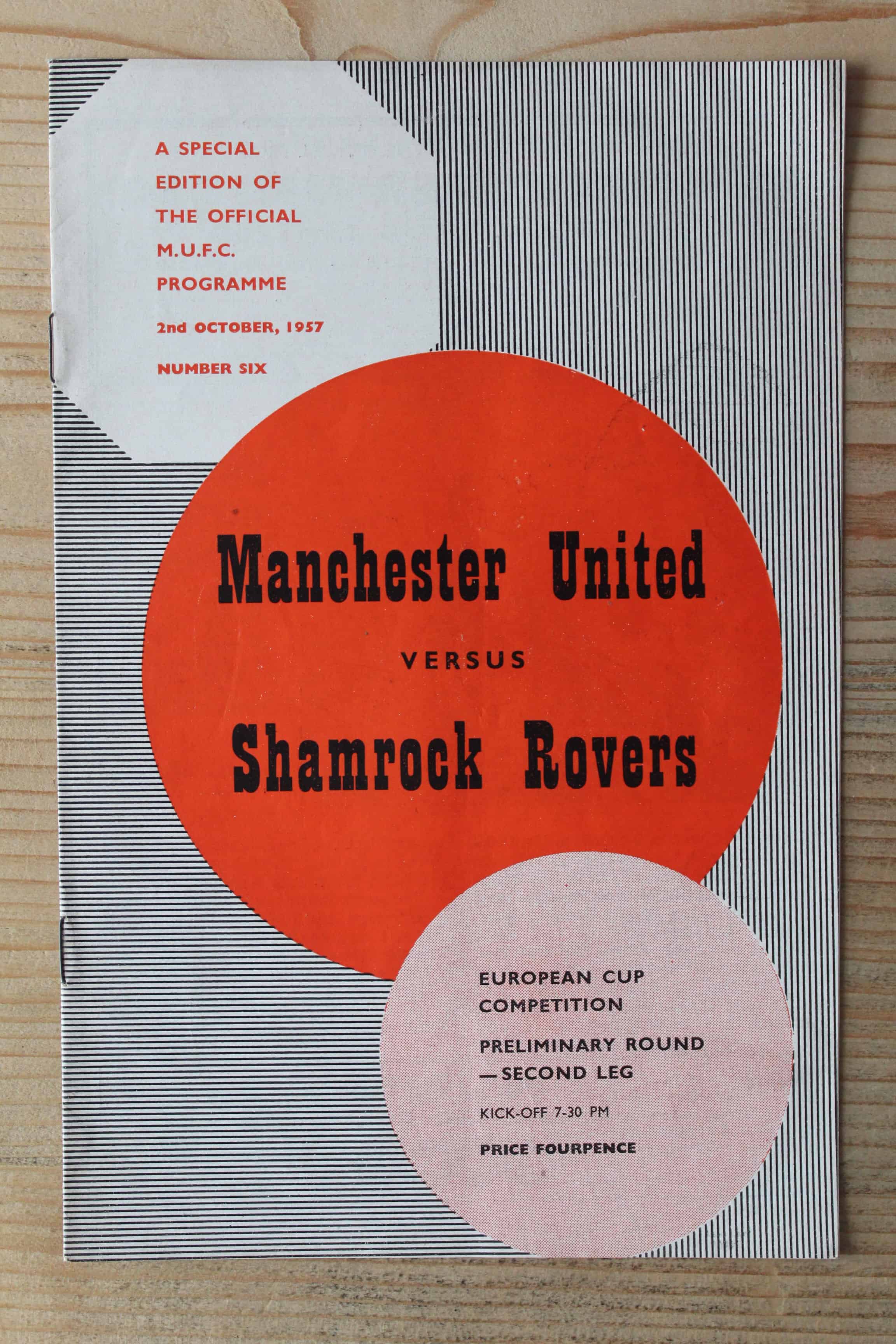 Manchester United FC v Shamrock Rovers FC