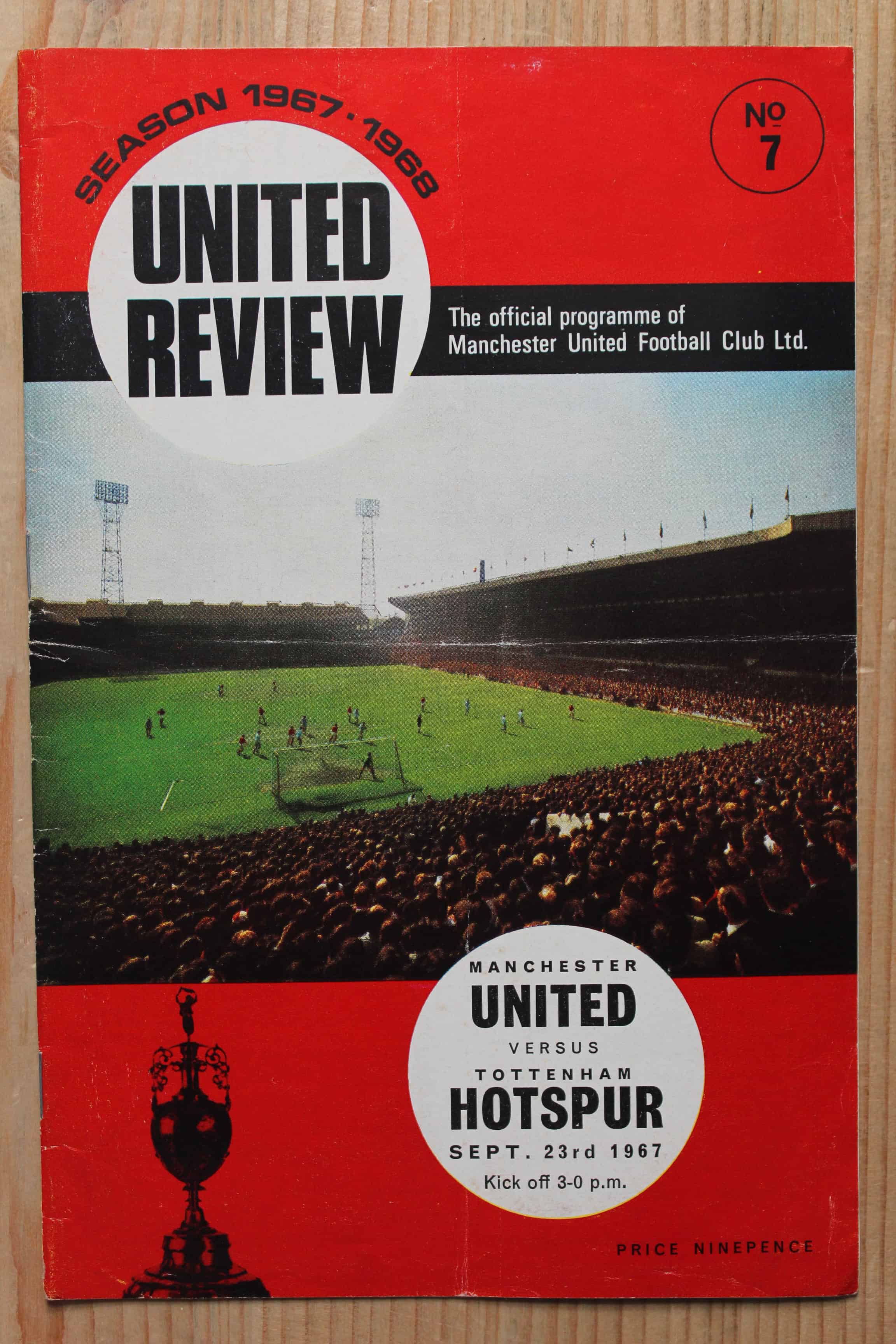 Manchester United FC v Tottenham Hotspur FC