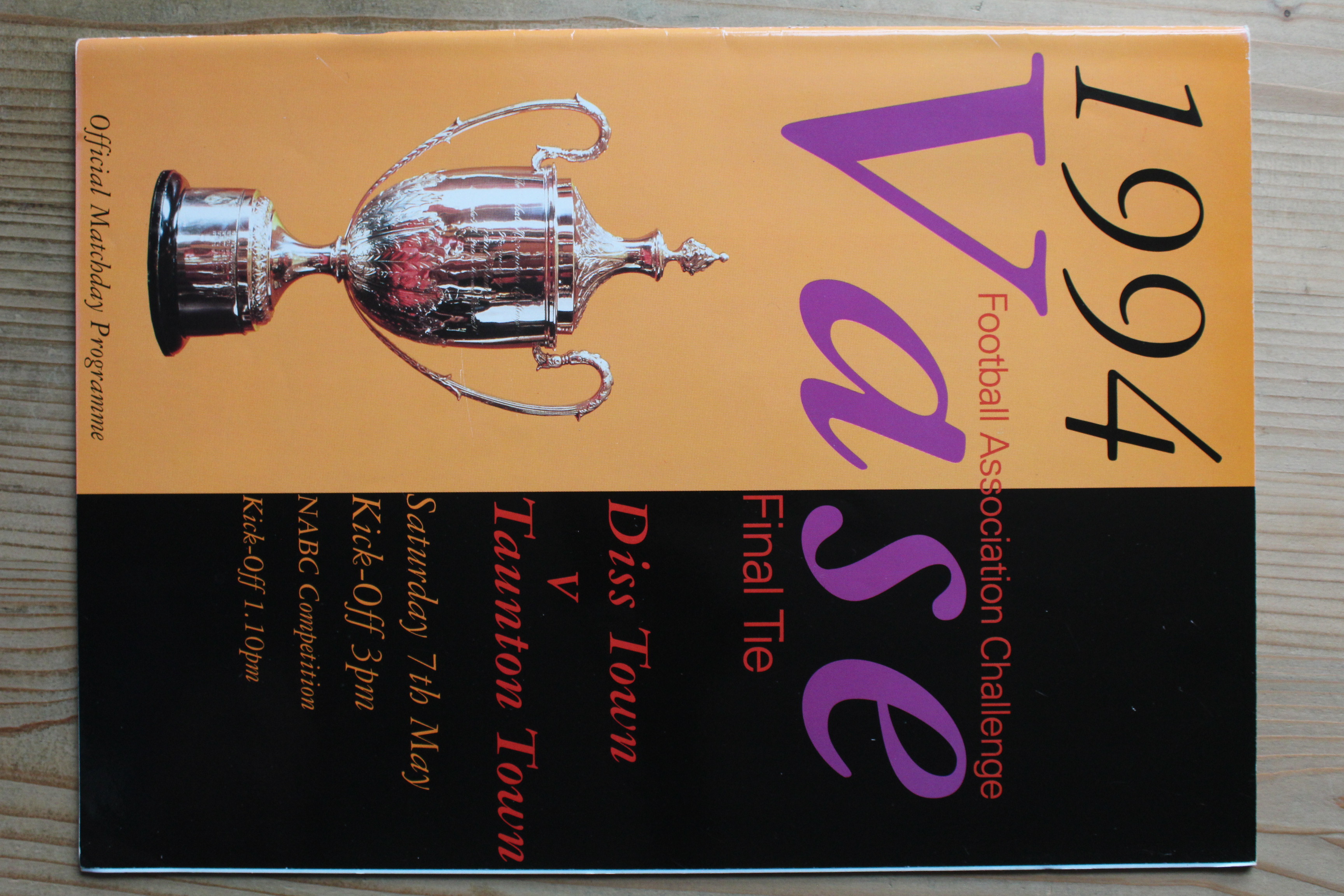 Taunton Town v Diss Town