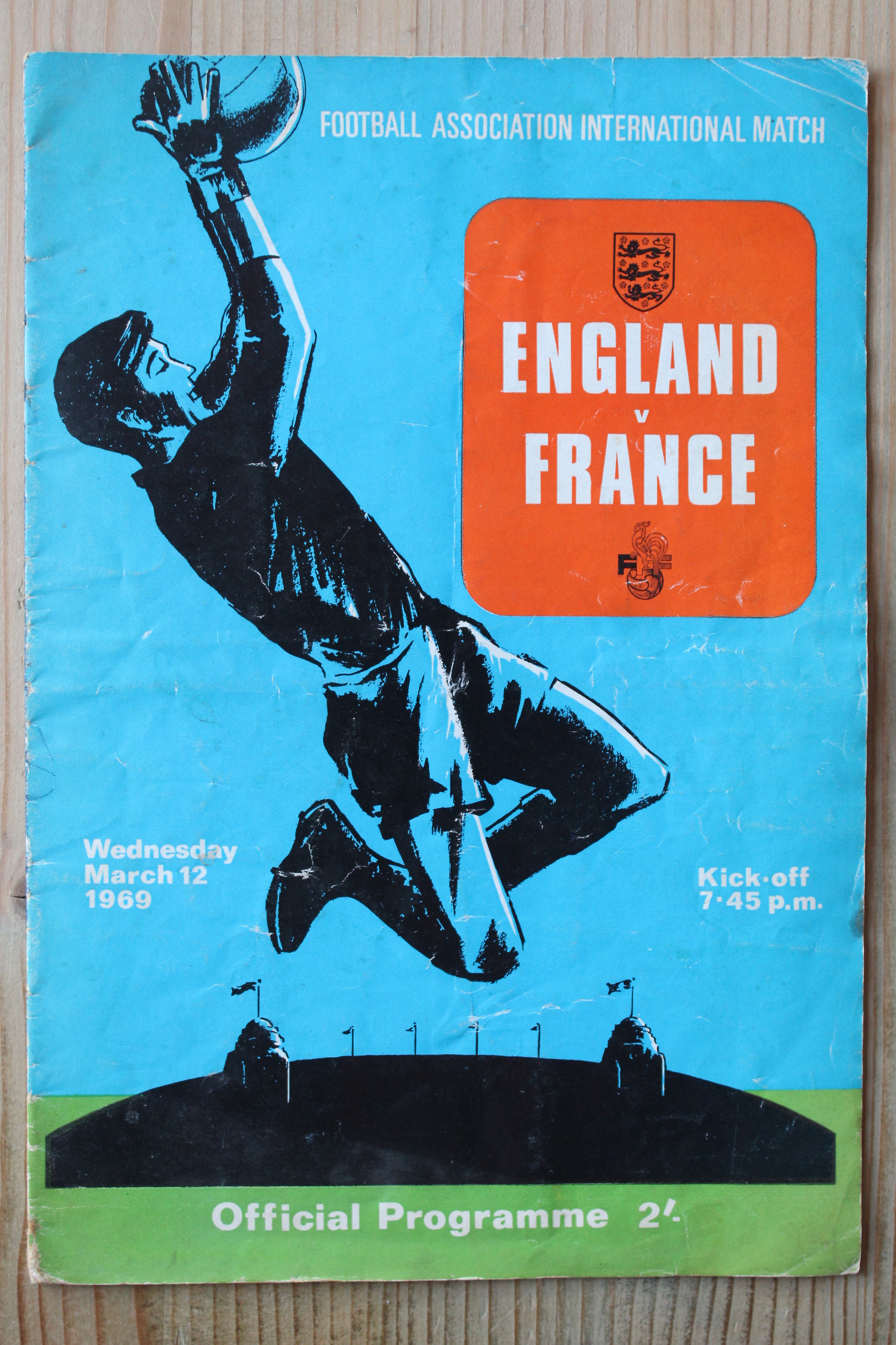 England v France