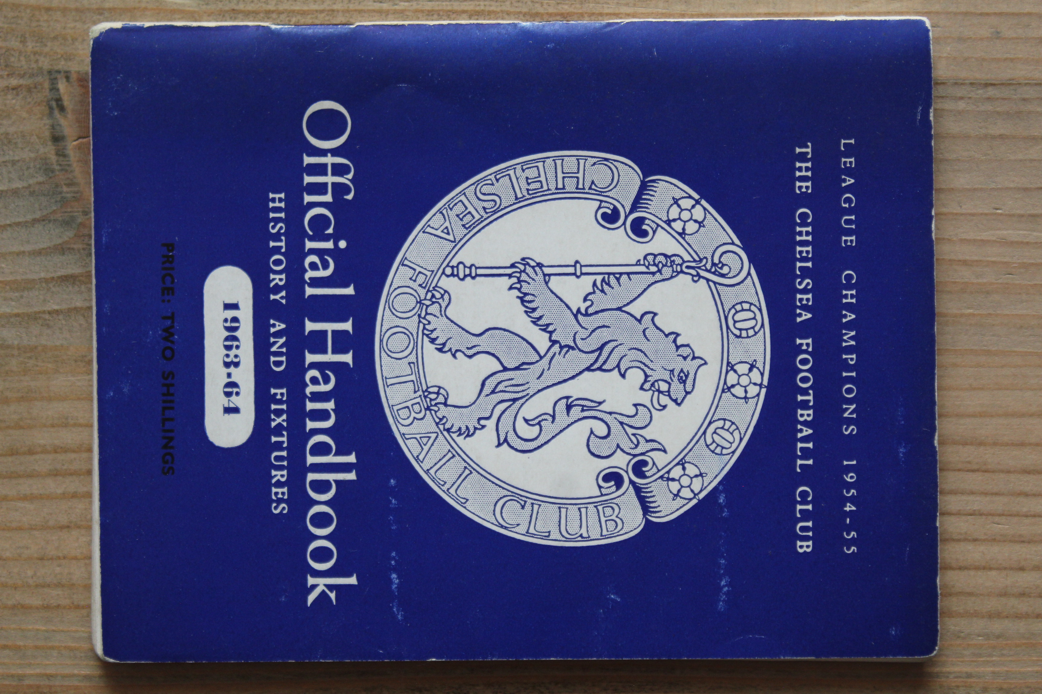 Chelsea Handbook/Yearbook v Chelsea Handbook/Yearbook