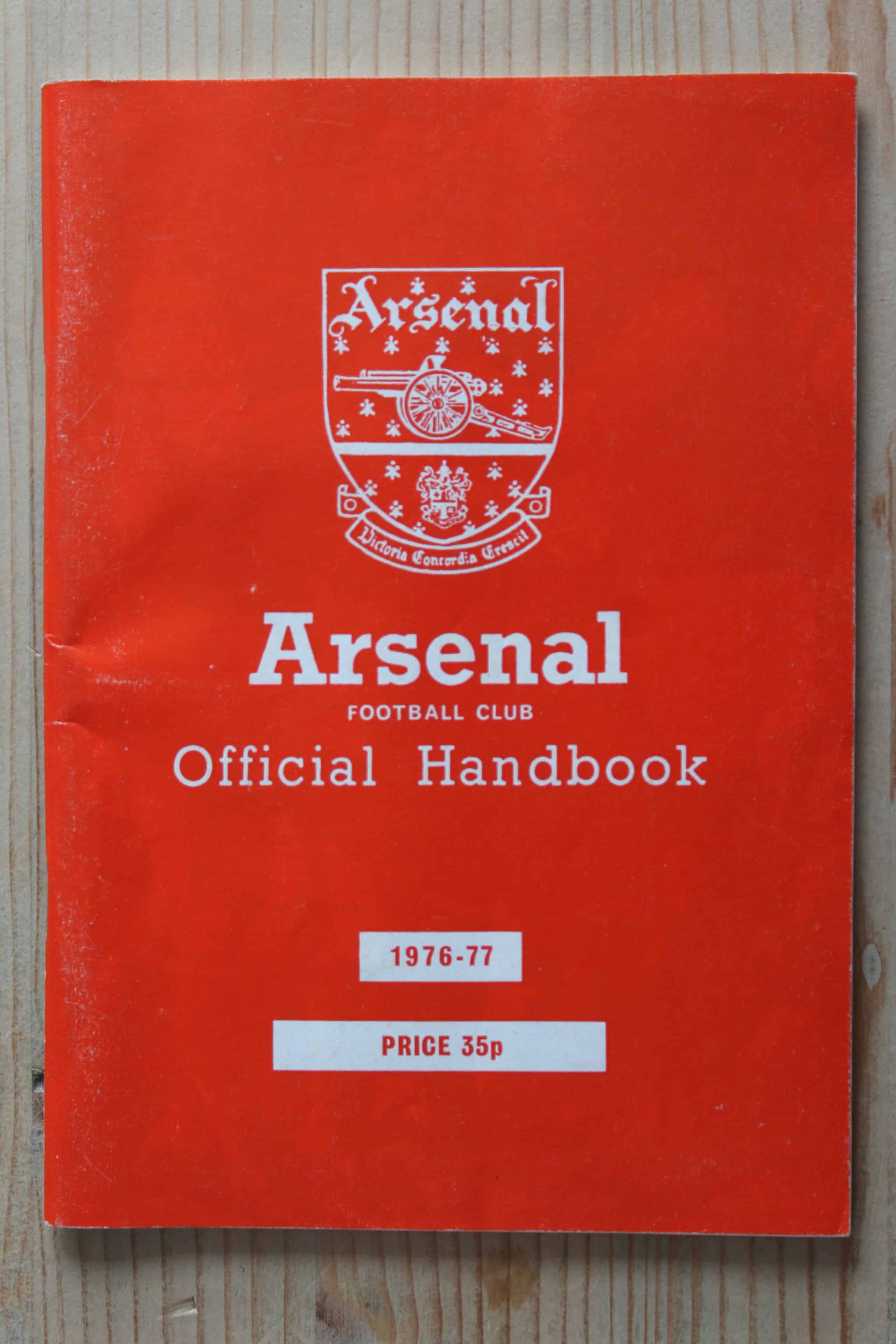 Arsenal Handbook/Yearbook v Arsenal Handbook/Yearbook