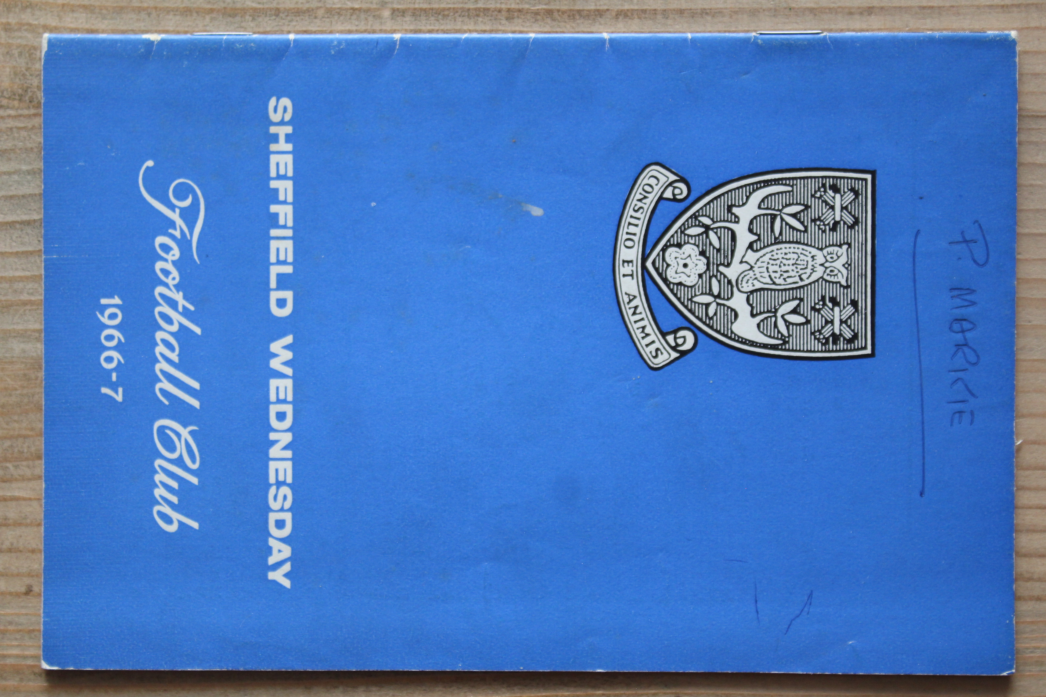 Sheffield Wednesday Handbook/Yearbook v Sheffield Wednesday Handbook/Yearbook