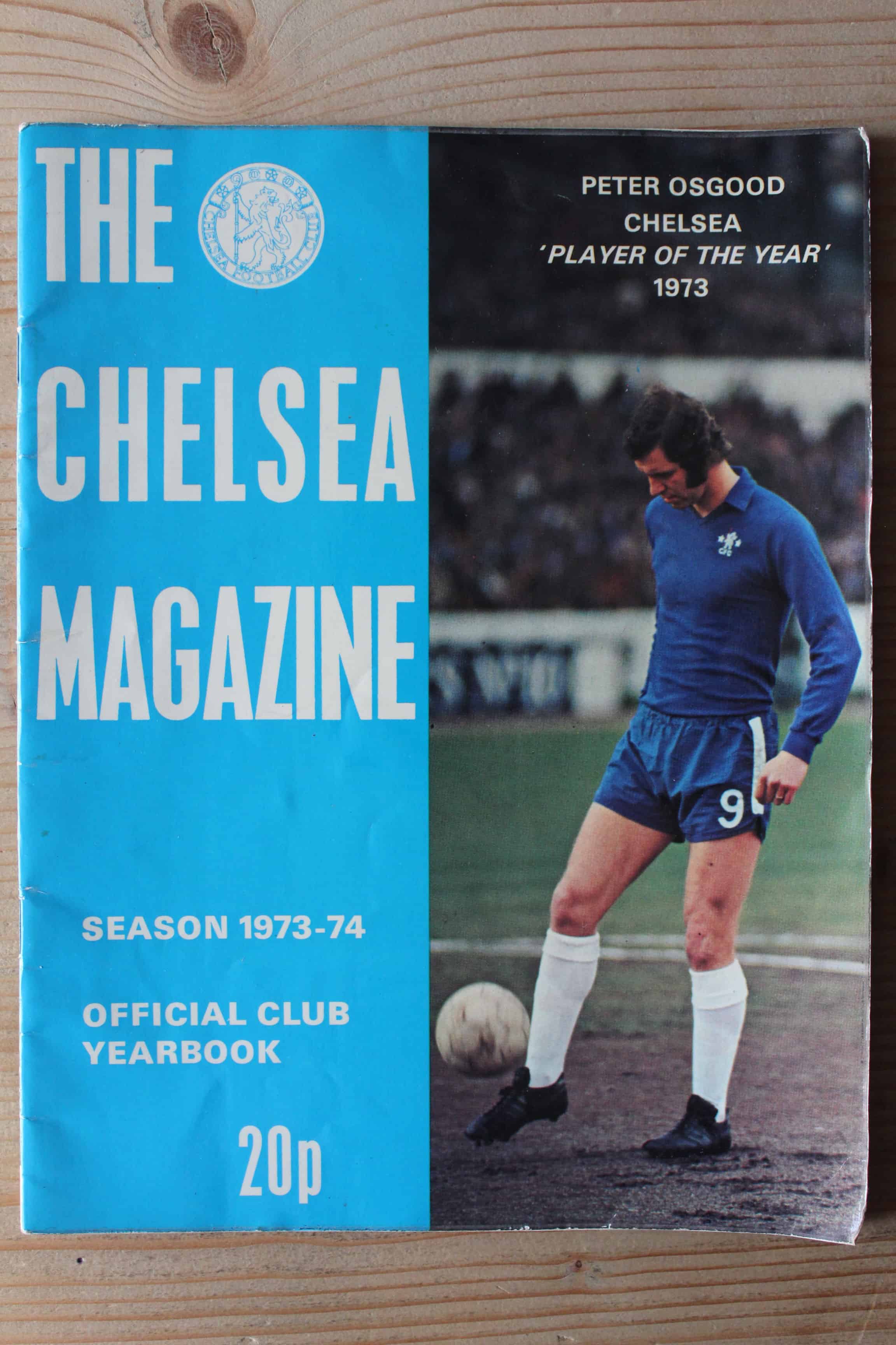 Chelsea Handbook/Yearbook v Chelsea Handbook/Yearbook