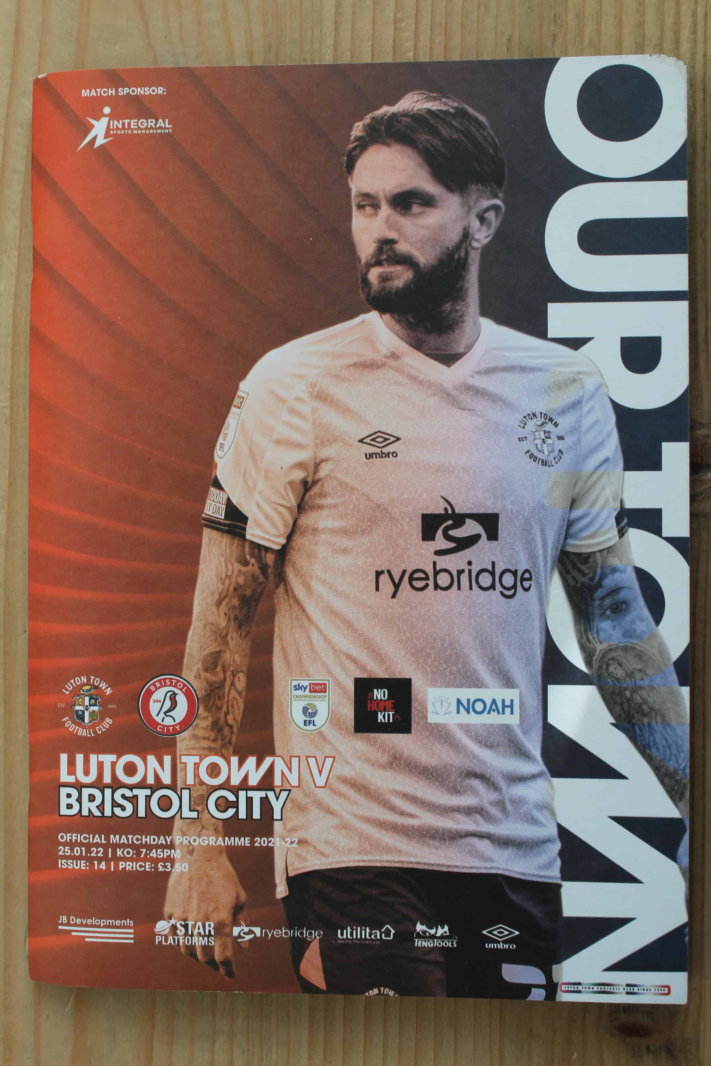 Luton Town FC v Bristol City FC