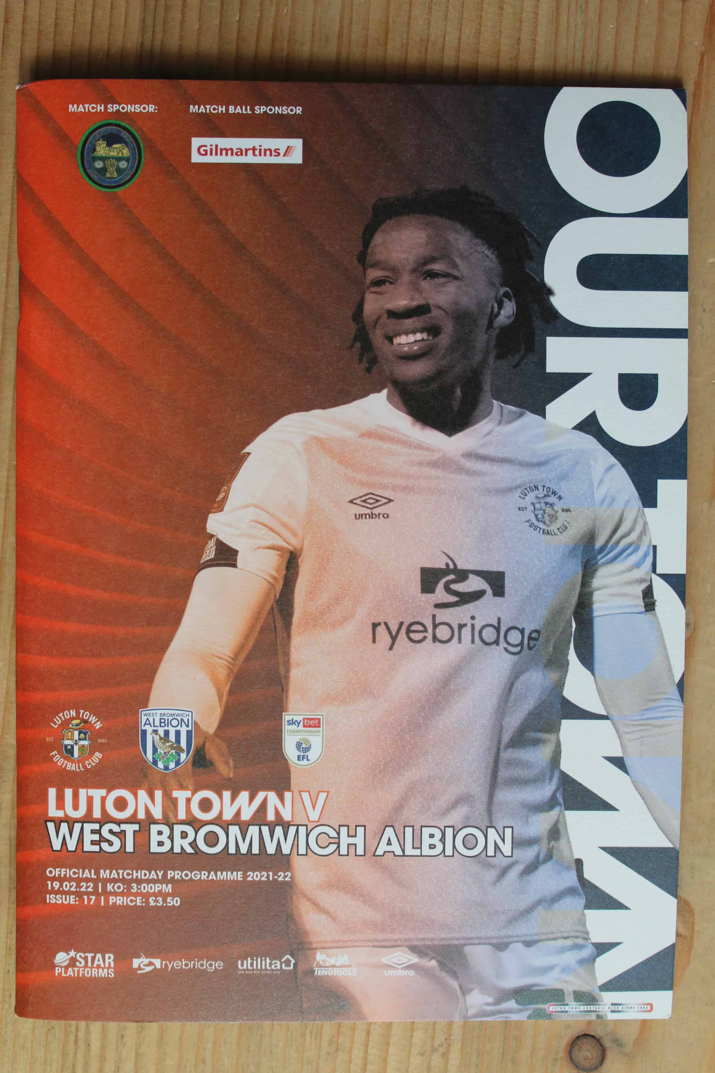 Luton Town FC v West Bromwich Albion FC 