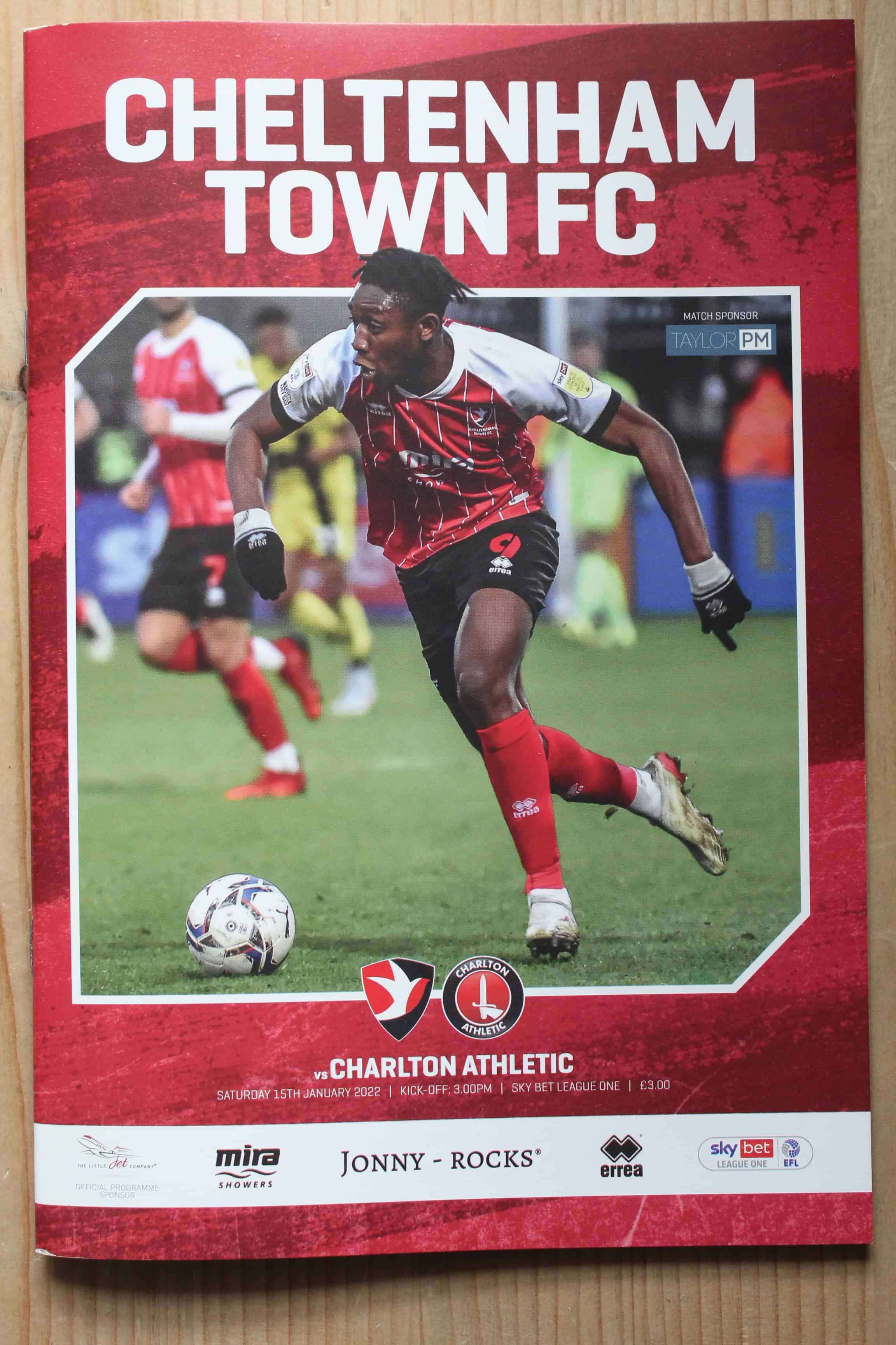 Cheltenham Town FC v Charlton Athletic FC