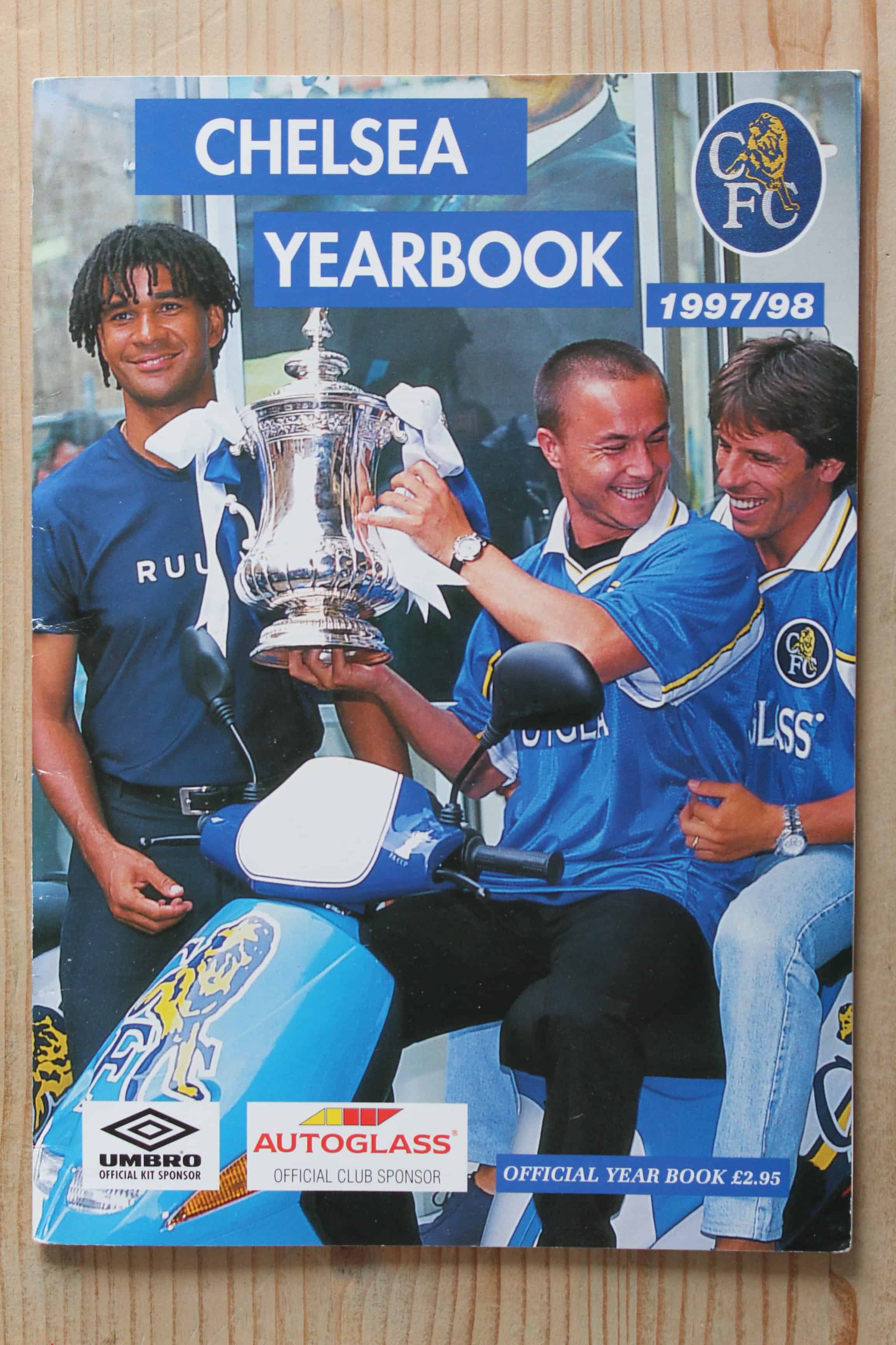 Chelsea Handbook/Yearbook v Chelsea Handbook/Yearbook