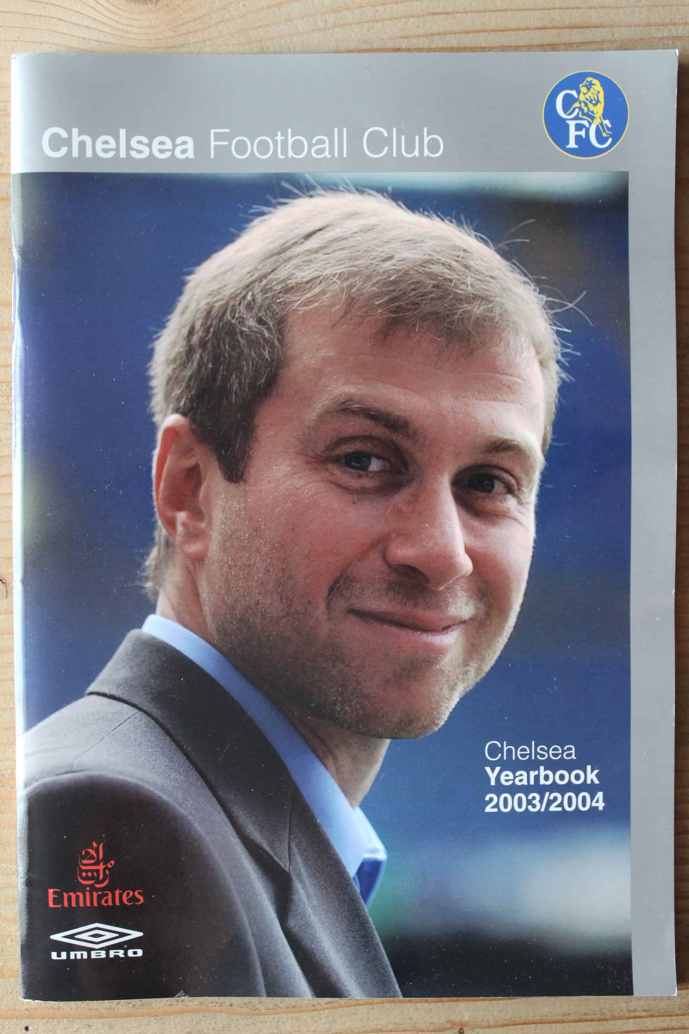 Chelsea Handbook/Yearbook v Chelsea Handbook/Yearbook