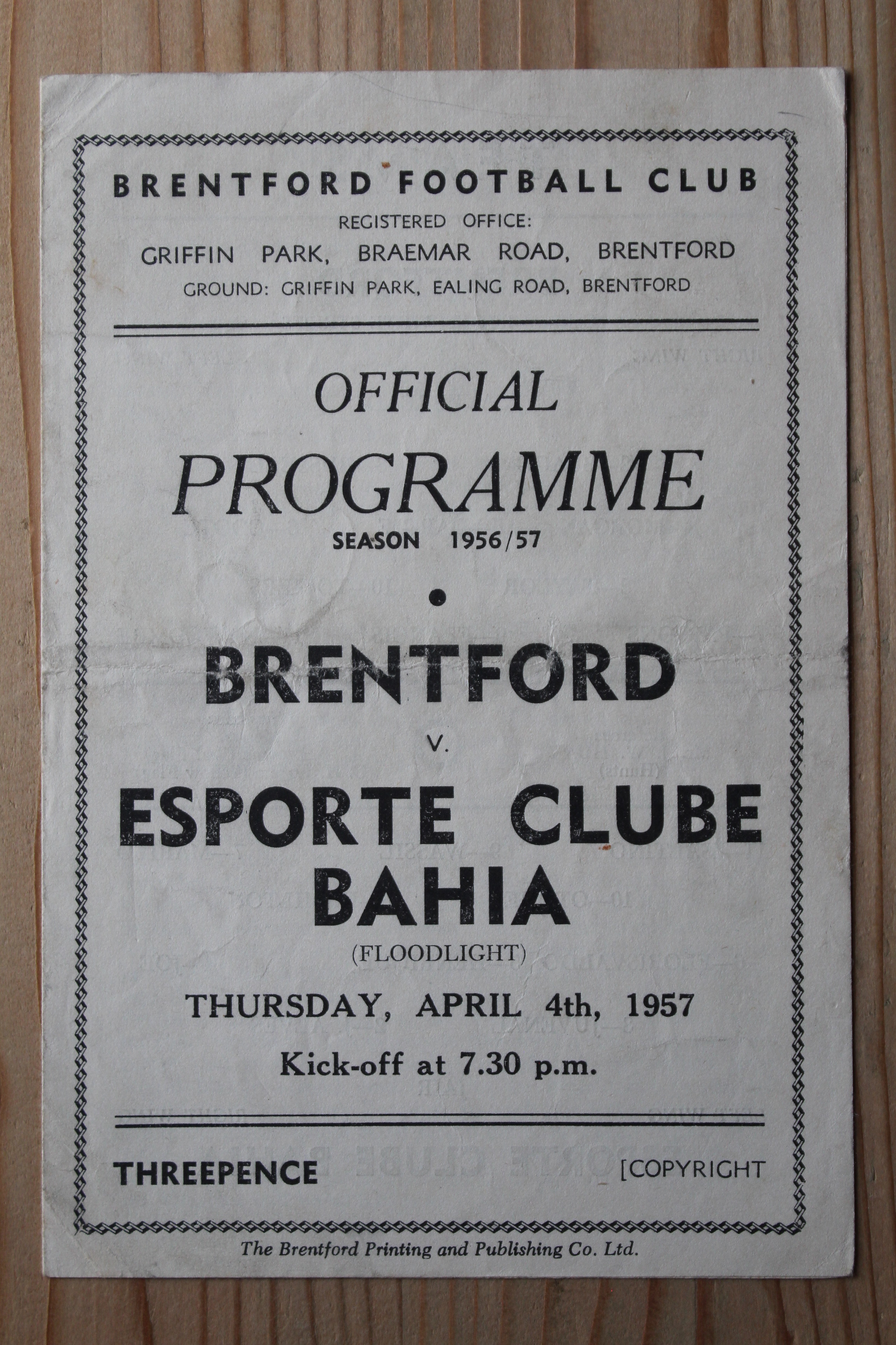 Brentford FC v Esporte Clube (Bahia)