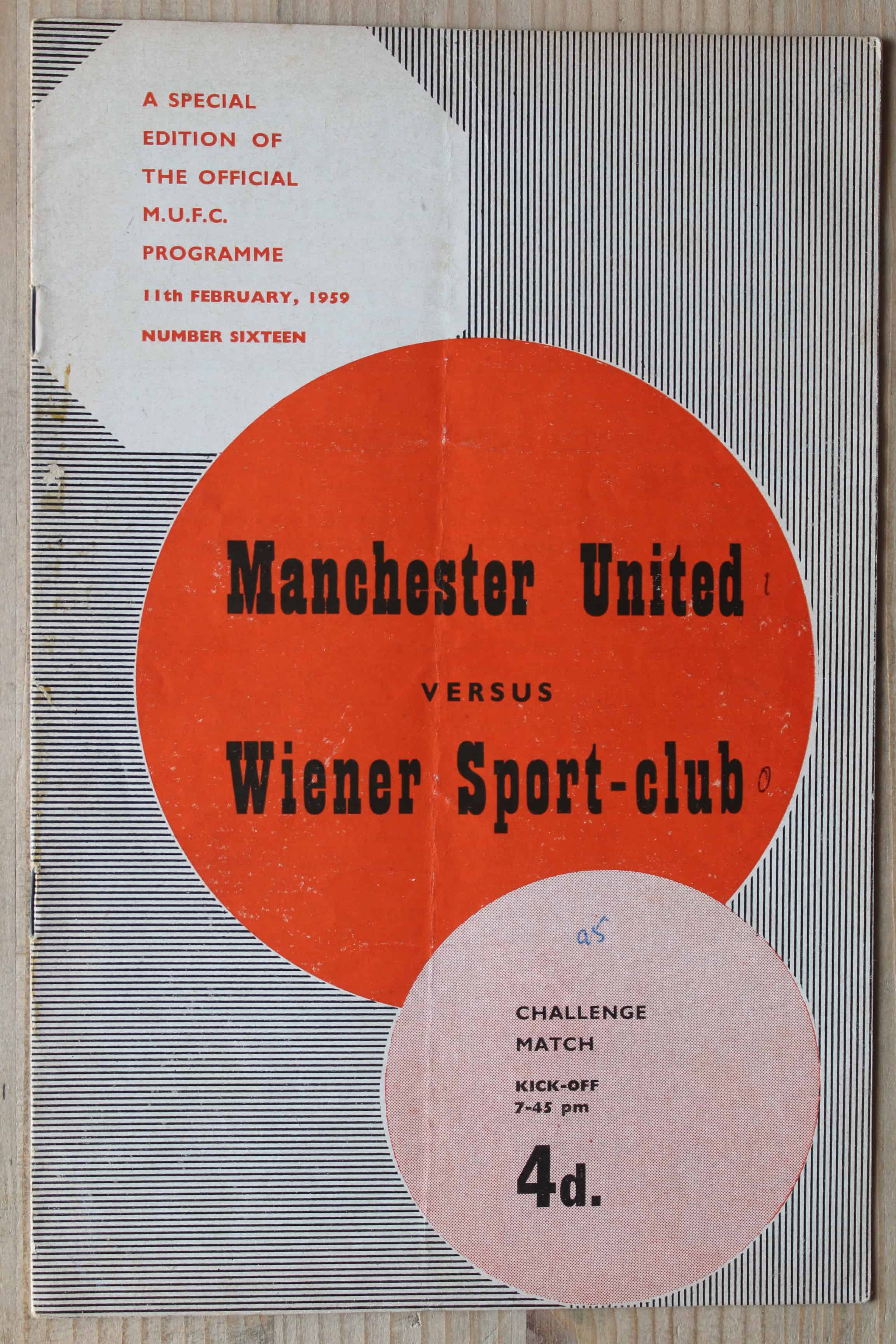 Manchester United FC v Wiener Sportklub