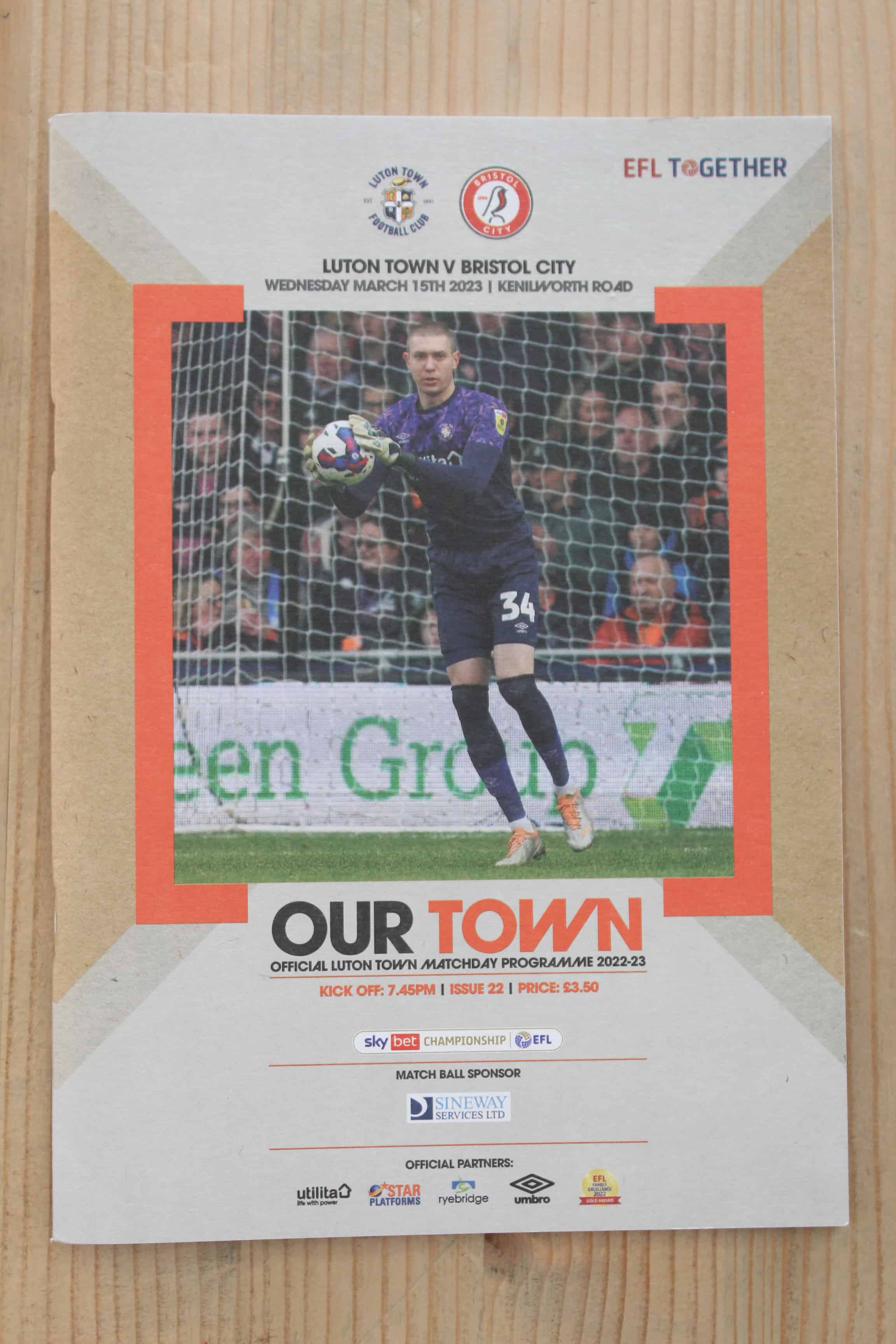 Luton Town FC v Bristol City FC