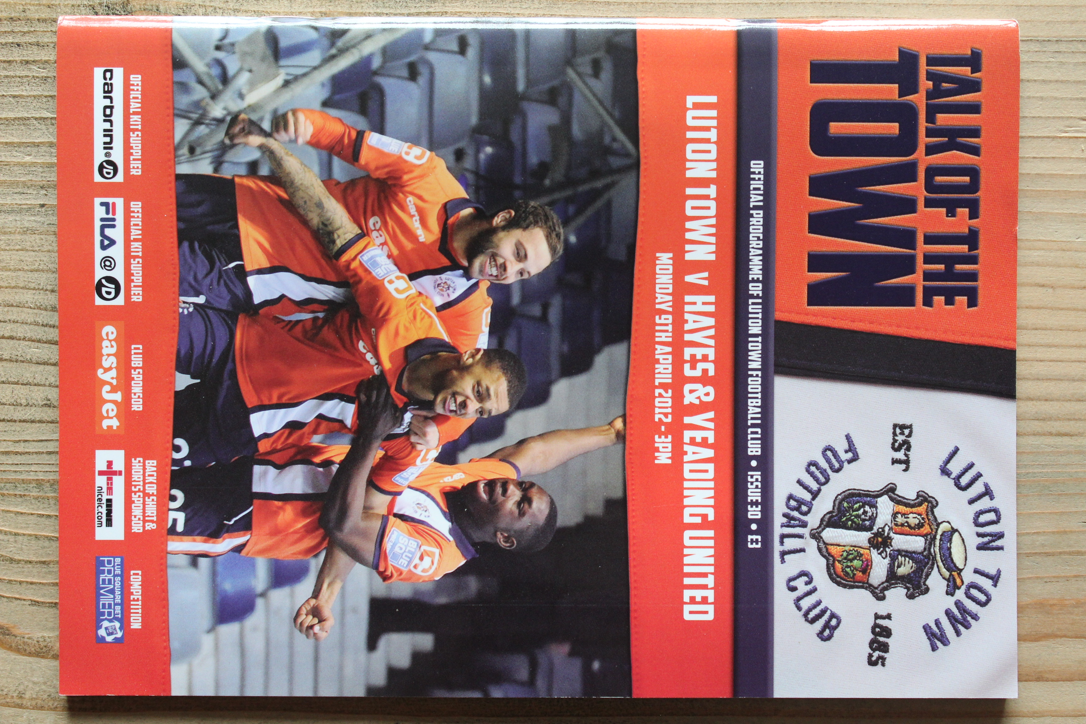 Luton Town FC v Hayes & Yeading United