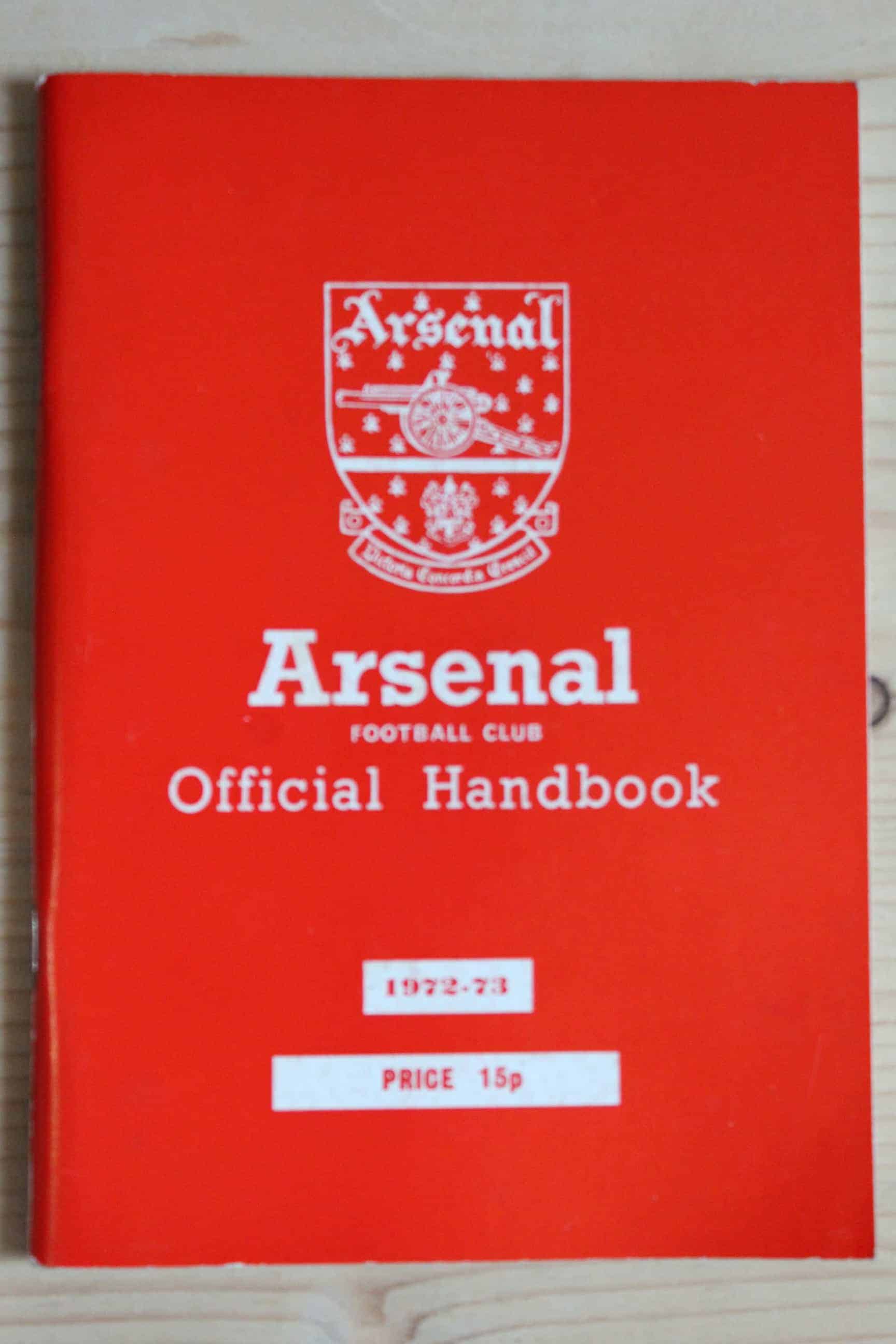 Arsenal Handbook/Yearbook v Arsenal Handbook/Yearbook