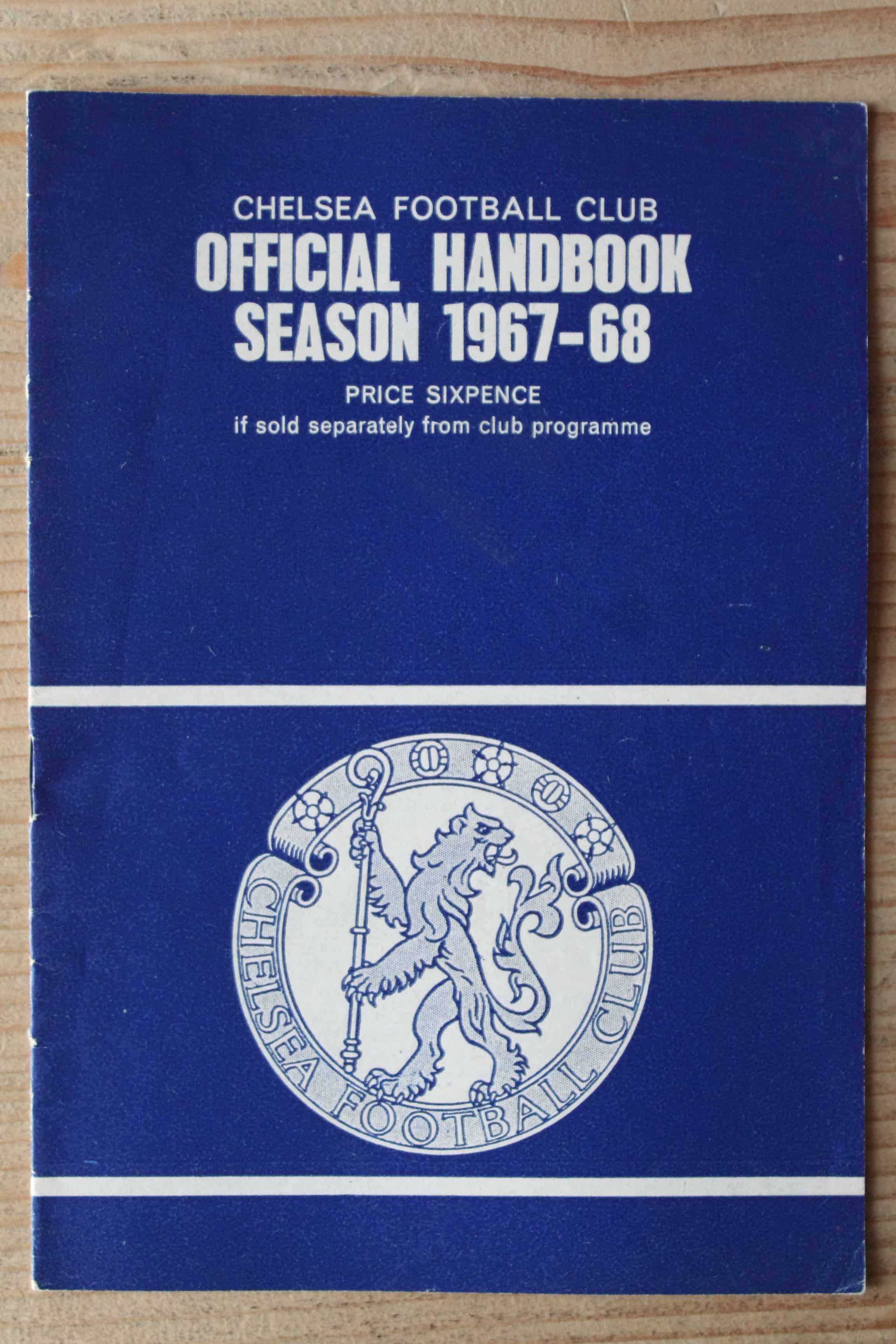 Chelsea Handbook/Yearbook v Chelsea Handbook/Yearbook