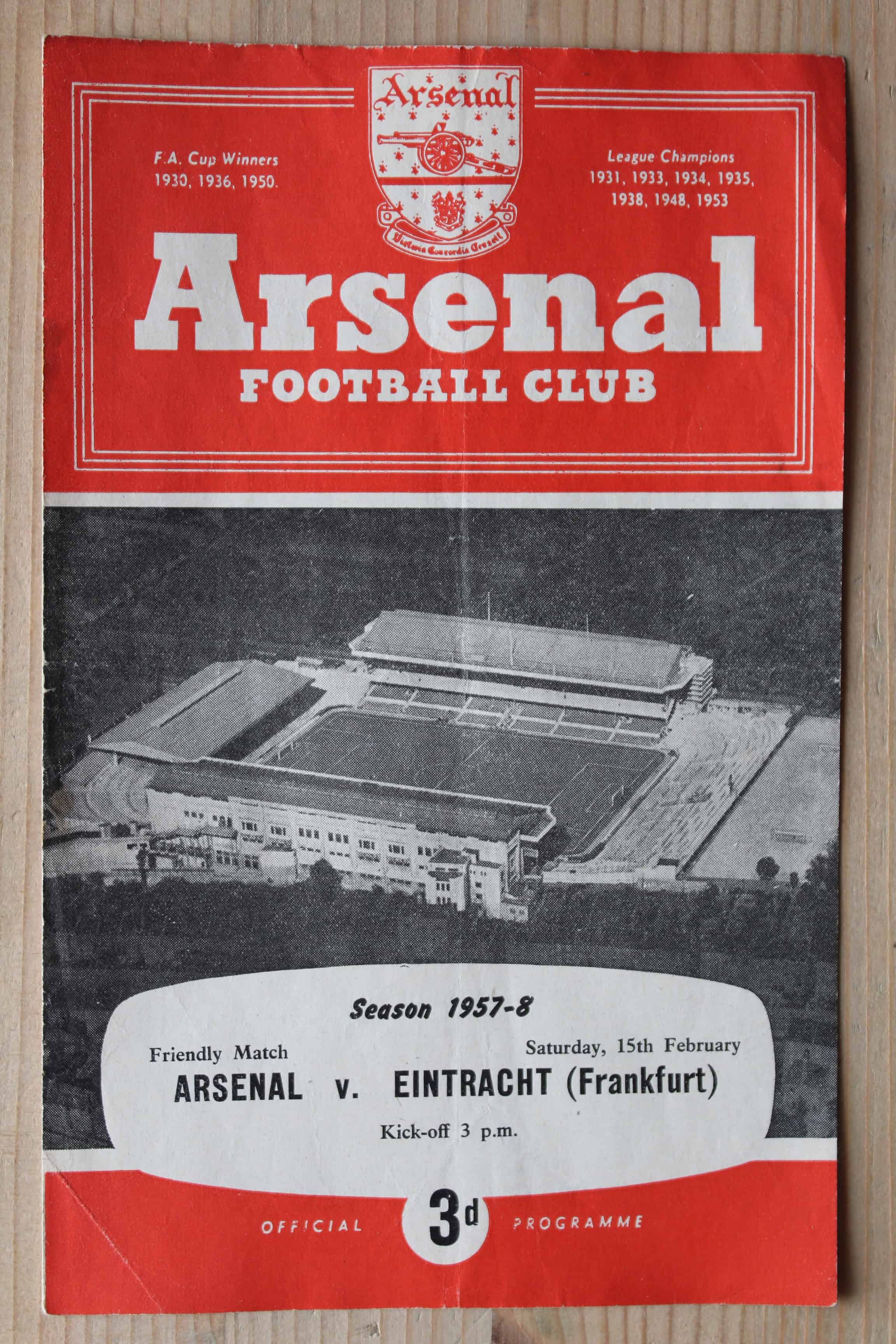 Arsenal FC v Eintracht Frankfurt