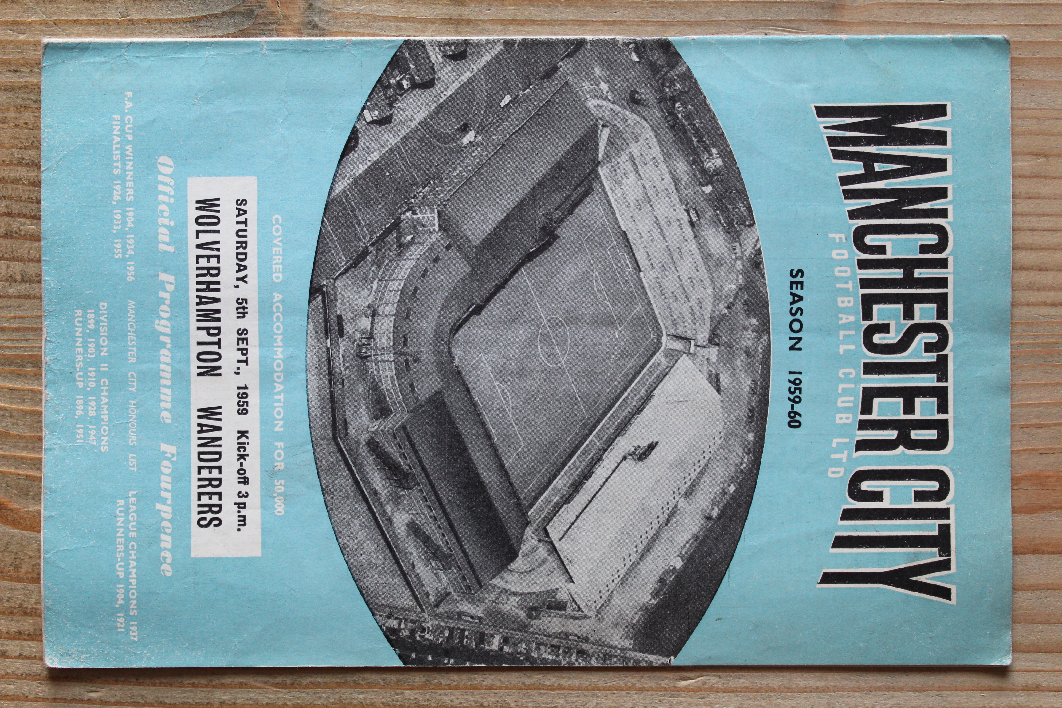 Manchester City FC v Wolverhampton Wanderers FC