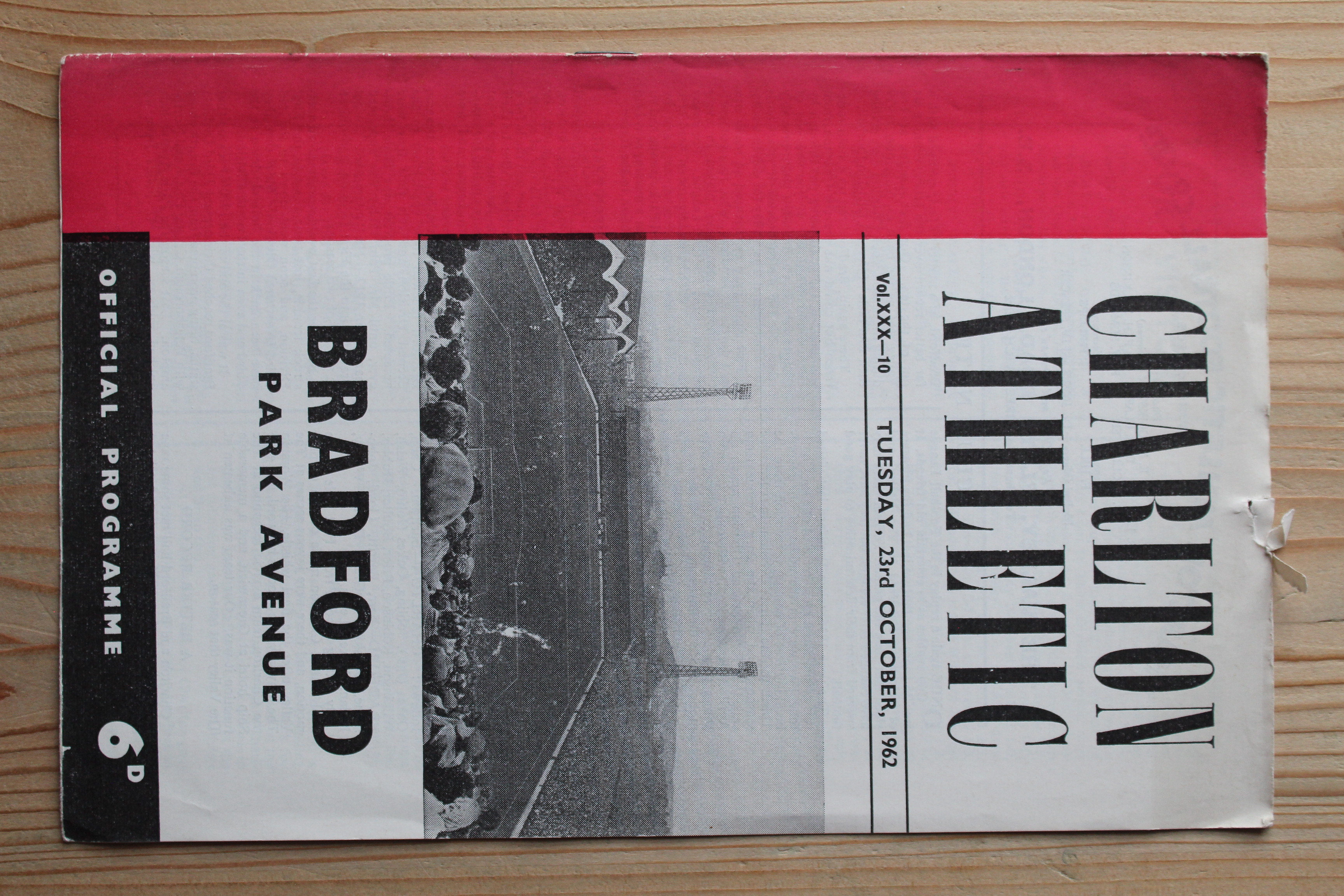 Charlton Athletic FC v Bradford Park Avenue