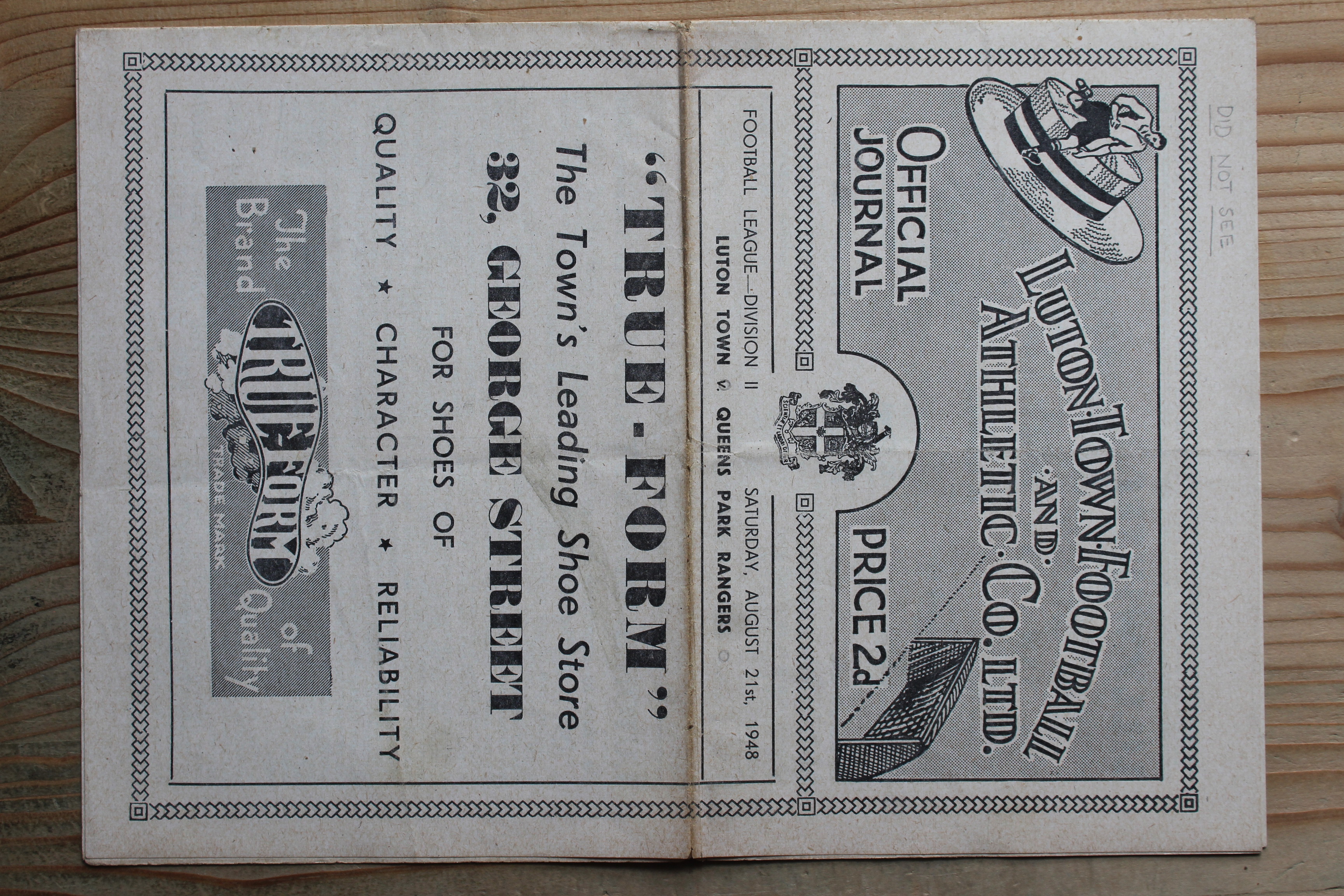 Luton Town FC v Queens Park Rangers FC