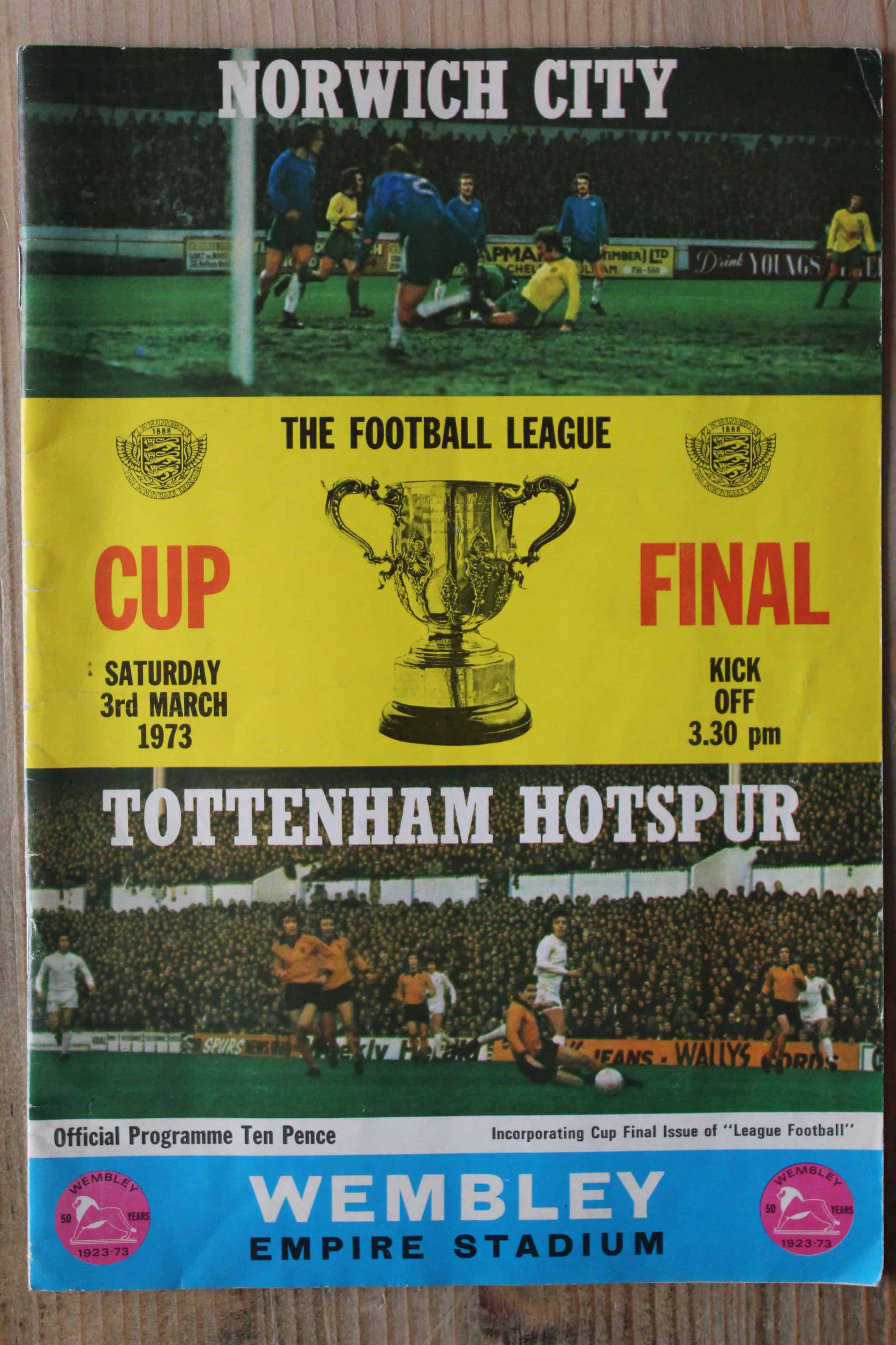 Norwich City FC v Tottenham Hotspur FC