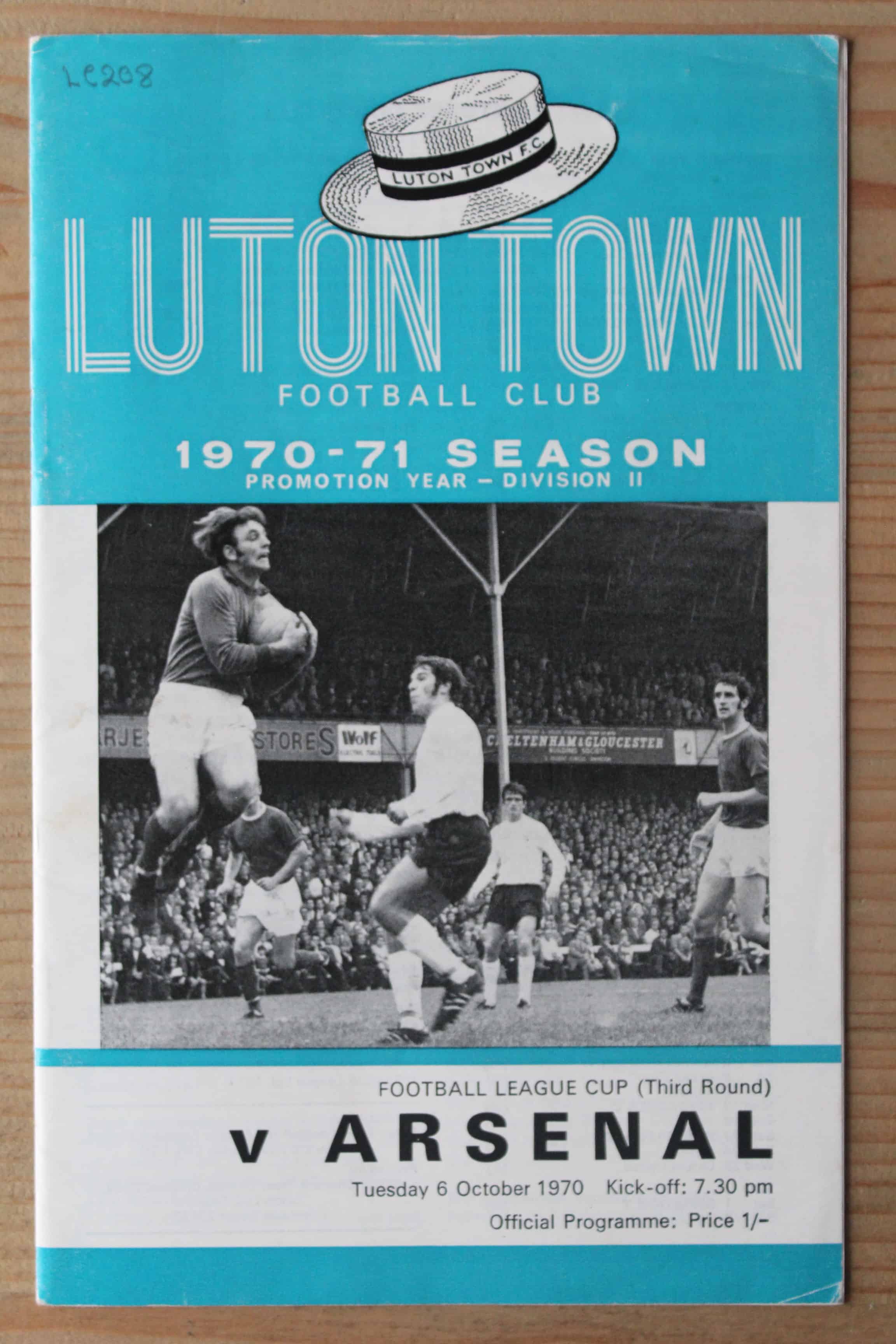 Luton Town FC v Arsenal FC